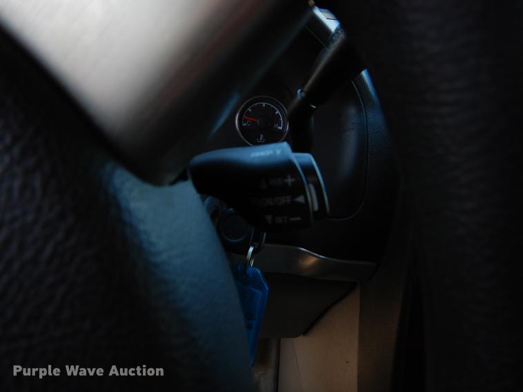 image for item EJ9860 2008 Chevrolet Uplander handicap accessible van