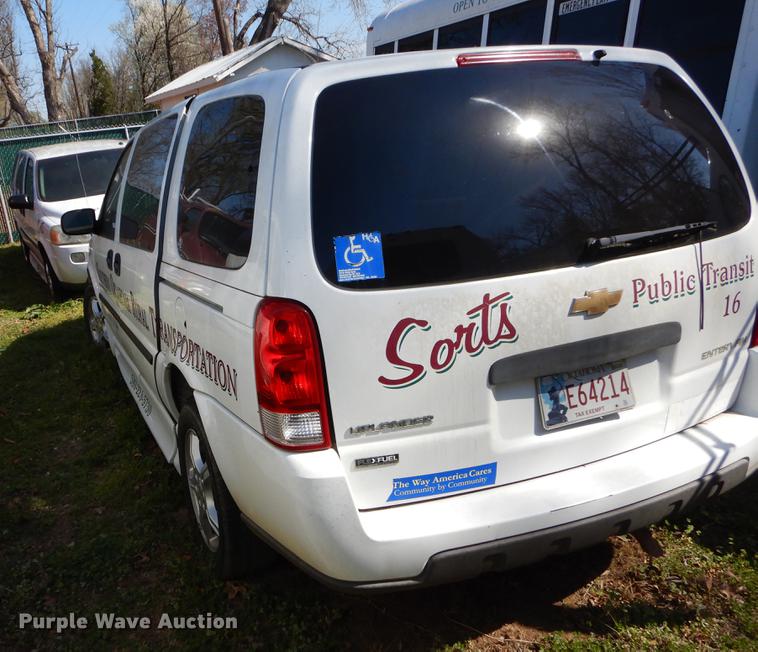 image for item EJ9864 2007 Chevrolet Uplander handicap accessible van