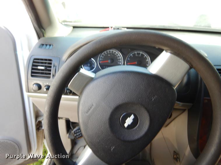 image for item EJ9864 2007 Chevrolet Uplander handicap accessible van