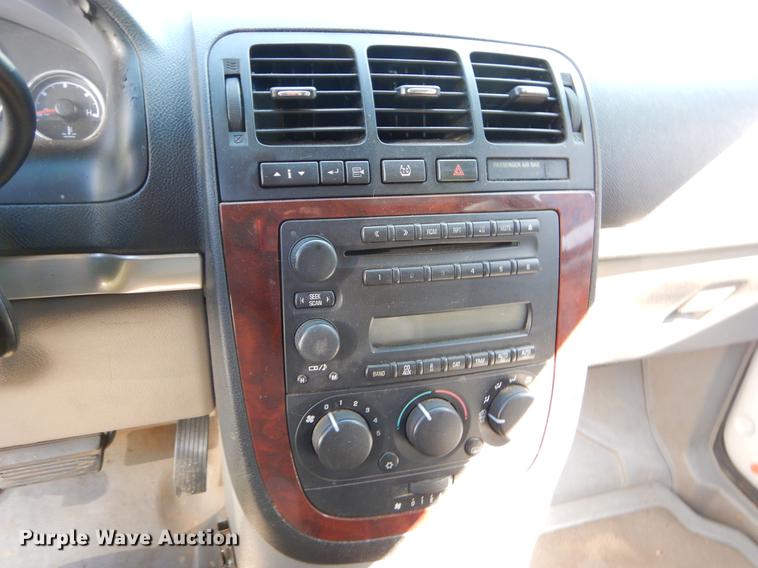 image for item EJ9864 2007 Chevrolet Uplander handicap accessible van