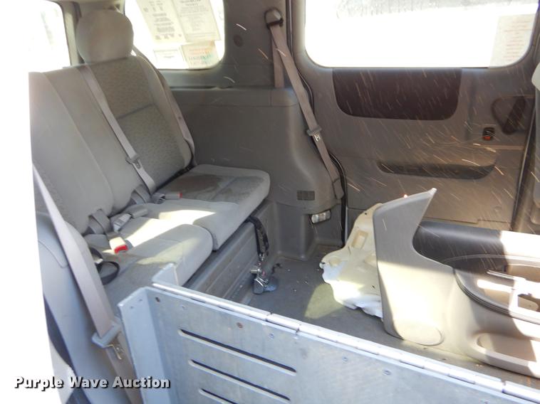 image for item EJ9864 2007 Chevrolet Uplander handicap accessible van