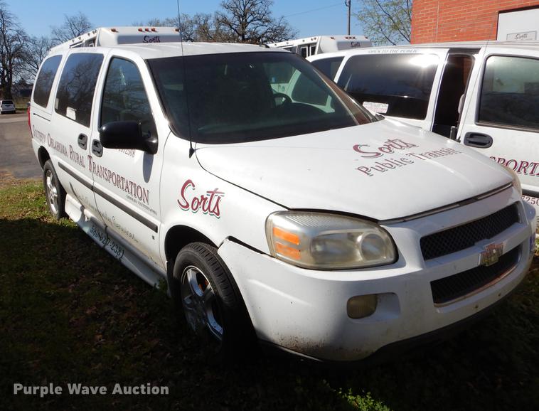 image for item EJ9865 2007 Chevrolet Uplander handicap accessible van