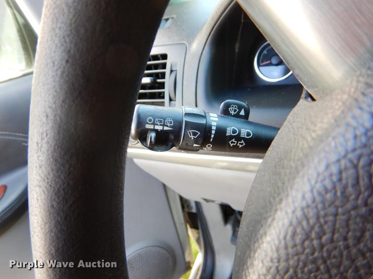 image for item EJ9865 2007 Chevrolet Uplander handicap accessible van