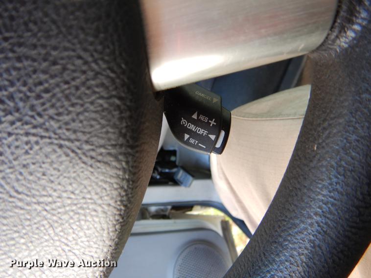 image for item EJ9865 2007 Chevrolet Uplander handicap accessible van