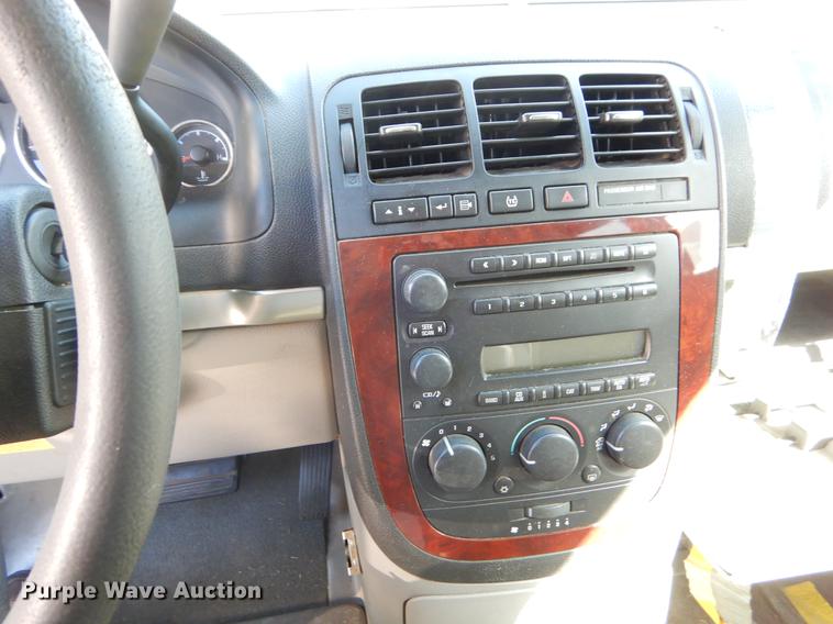 image for item EJ9865 2007 Chevrolet Uplander handicap accessible van