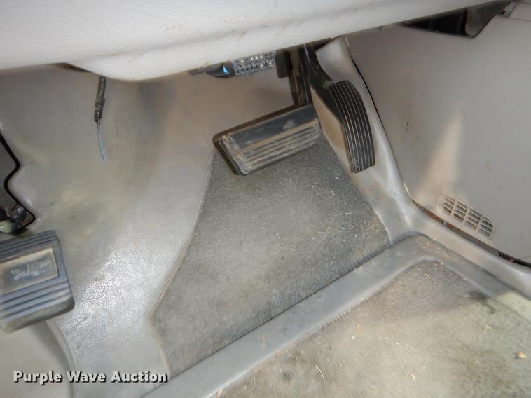 image for item EJ9865 2007 Chevrolet Uplander handicap accessible van