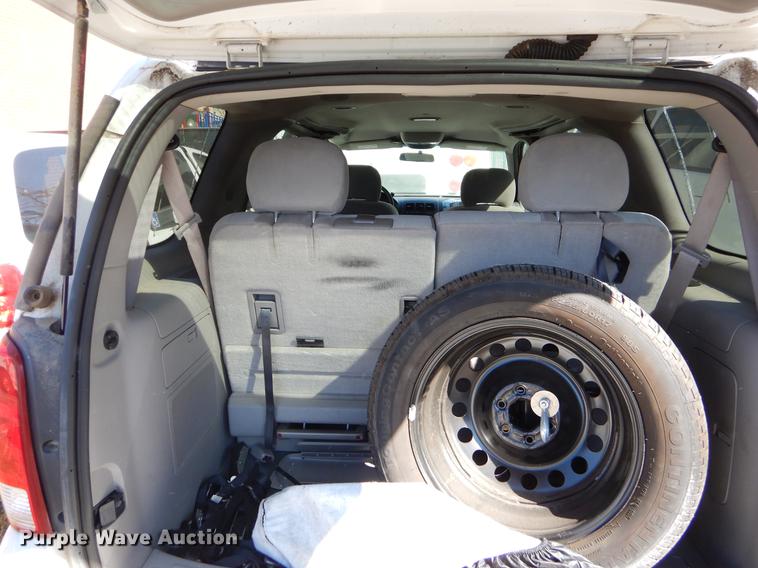 image for item EJ9865 2007 Chevrolet Uplander handicap accessible van