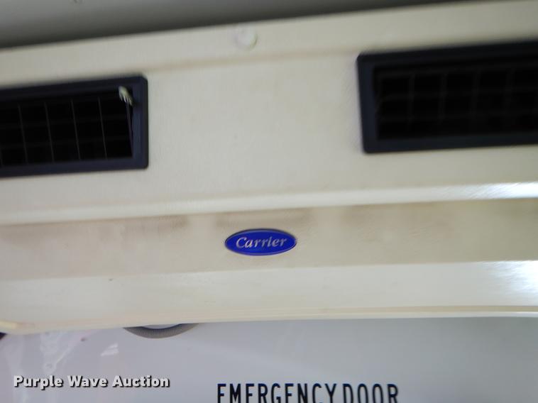 image for item EJ9866 2005 Ford E450 shuttle bus