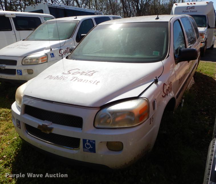 image for item EJ9867 2007 Chevrolet Uplander handicap accessible van