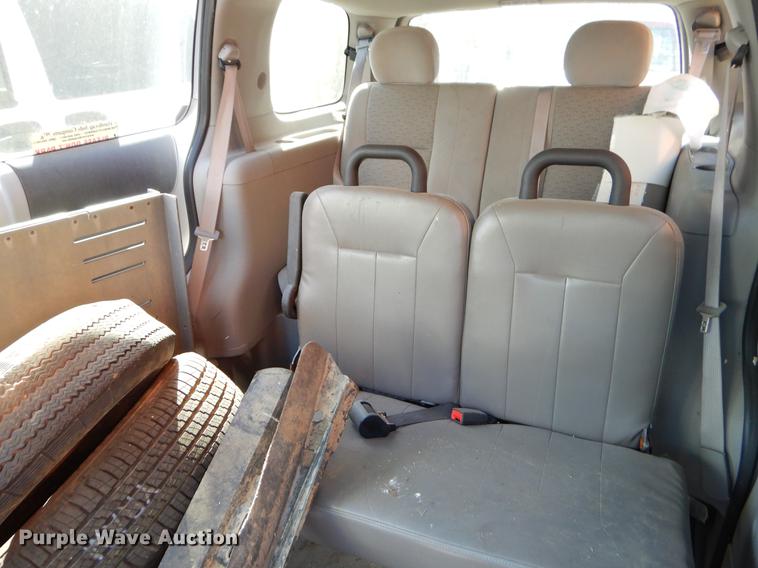 image for item EJ9867 2007 Chevrolet Uplander handicap accessible van