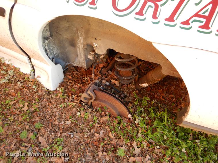 image for item EJ9867 2007 Chevrolet Uplander handicap accessible van