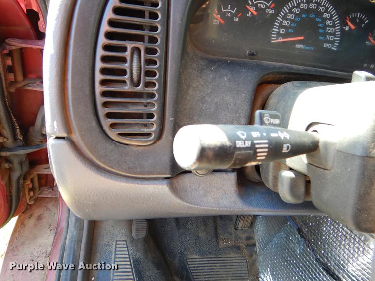 image for item EJ9869 2000 Dodge Ram Wagon B3500 Maxi van