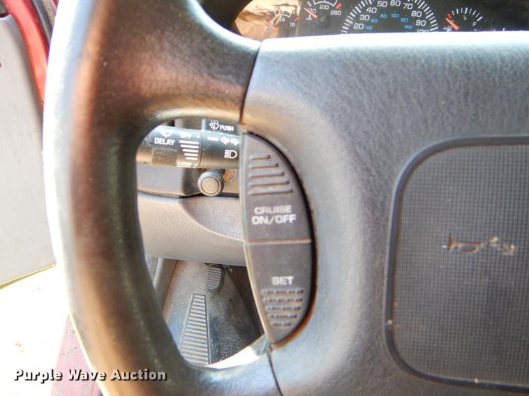 image for item EJ9869 2000 Dodge Ram Wagon B3500 Maxi van