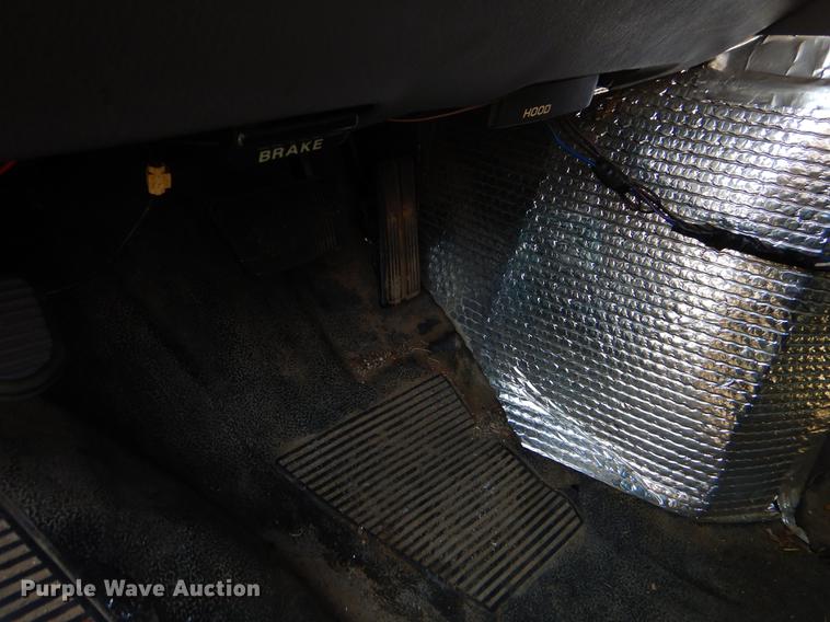 image for item EJ9869 2000 Dodge Ram Wagon B3500 Maxi van