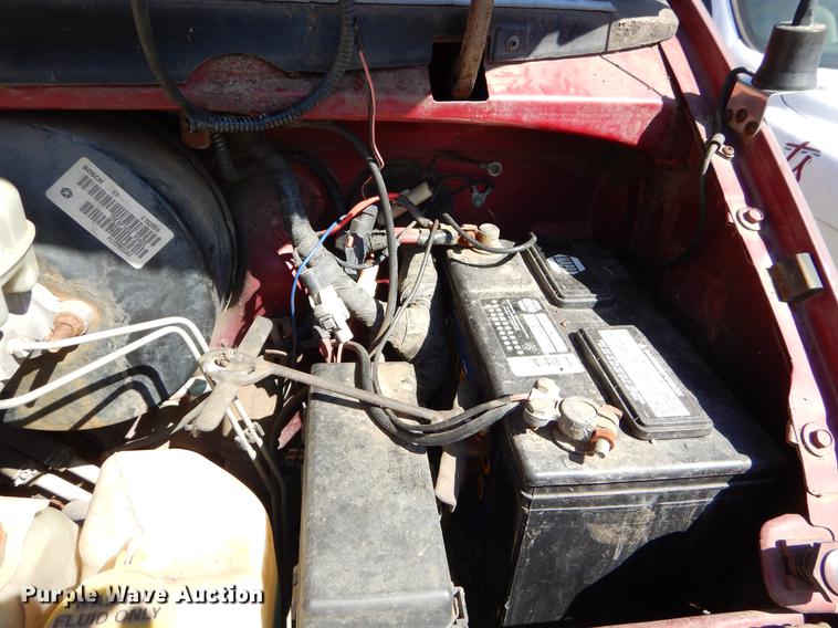 image for item EJ9869 2000 Dodge Ram Wagon B3500 Maxi van