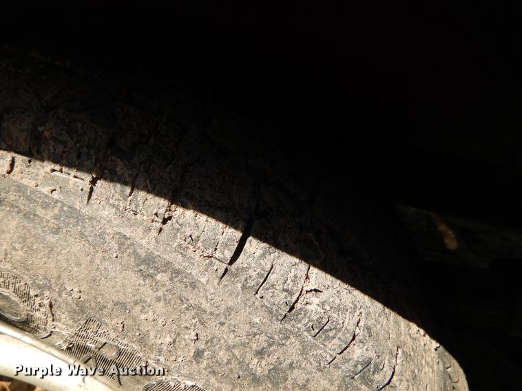 image for item EJ9869 2000 Dodge Ram Wagon B3500 Maxi van