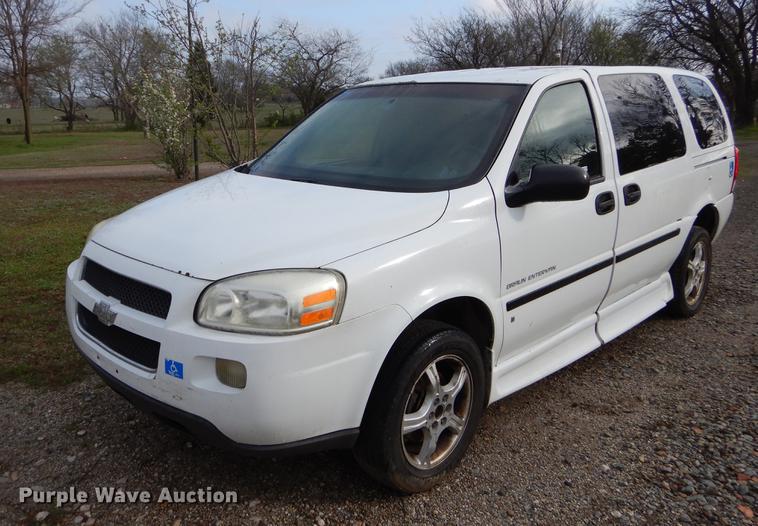 image for item EJ9900 2006 Chevrolet Uplander handicap accessible van