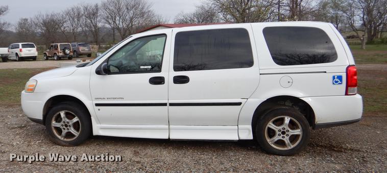 image for item EJ9900 2006 Chevrolet Uplander handicap accessible van