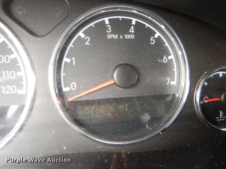 image for item EJ9900 2006 Chevrolet Uplander handicap accessible van