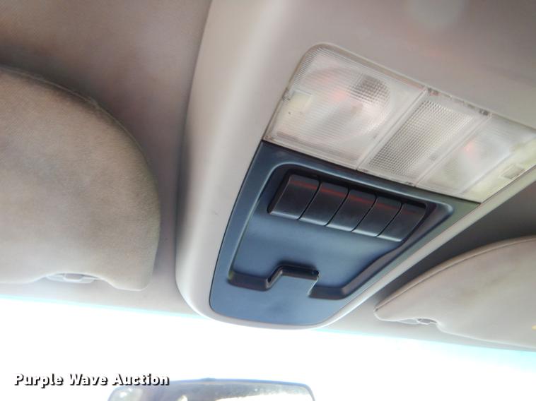 image for item EJ9900 2006 Chevrolet Uplander handicap accessible van