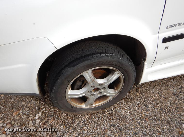 image for item EJ9900 2006 Chevrolet Uplander handicap accessible van