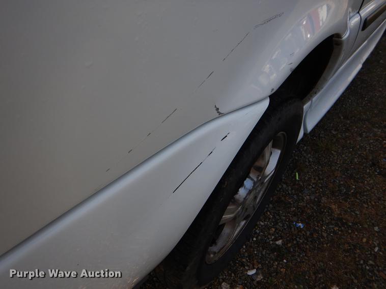 image for item EJ9900 2006 Chevrolet Uplander handicap accessible van