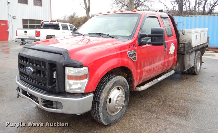 image for item EJ9977 2010 Ford F350 Super Duty XL SuperCab pickup truck
