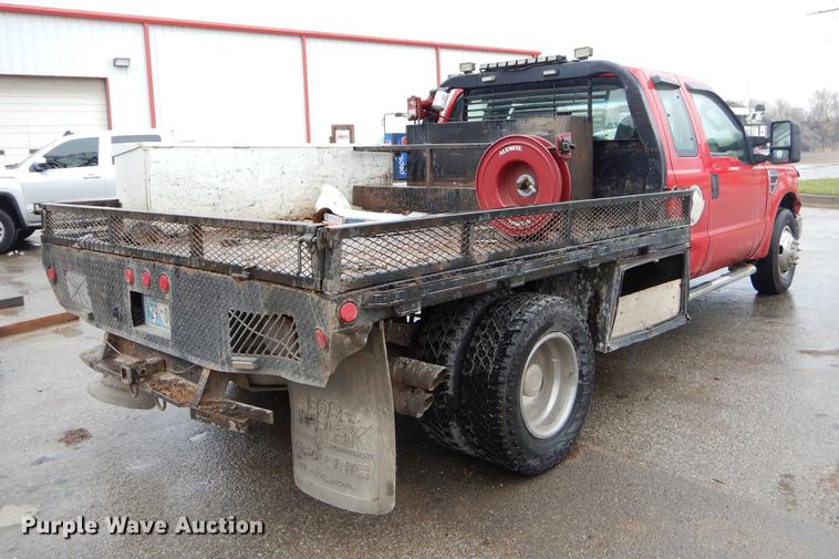 image for item EJ9977 2010 Ford F350 Super Duty XL SuperCab pickup truck