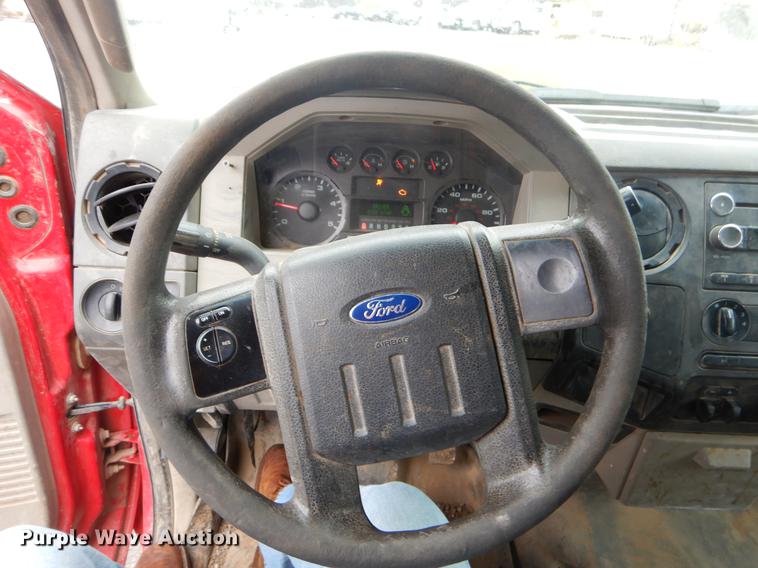 image for item EJ9977 2010 Ford F350 Super Duty XL SuperCab pickup truck