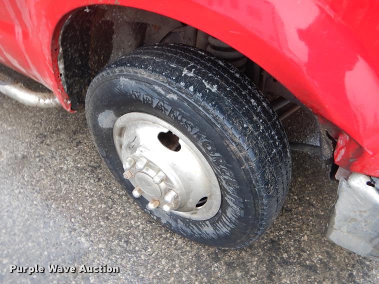 image for item EJ9977 2010 Ford F350 Super Duty XL SuperCab pickup truck