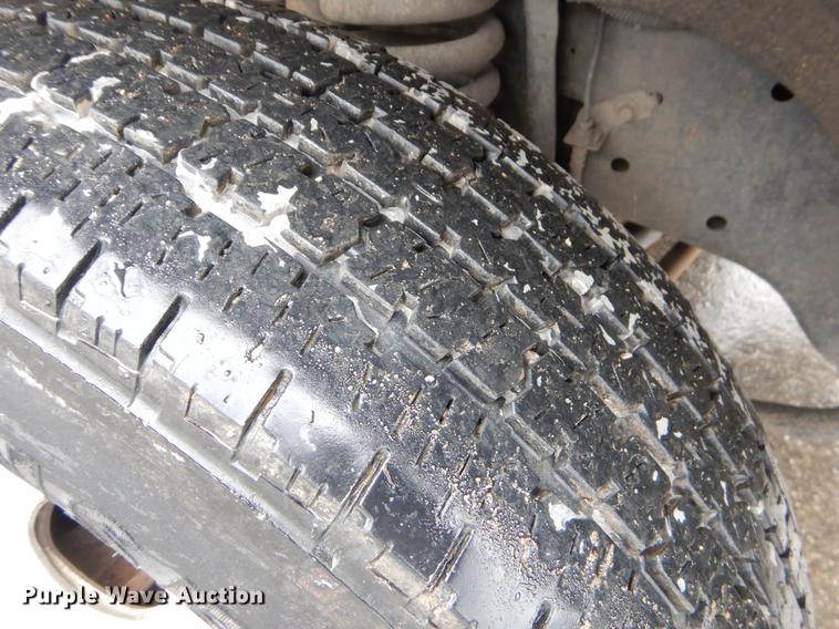 image for item EJ9977 2010 Ford F350 Super Duty XL SuperCab pickup truck