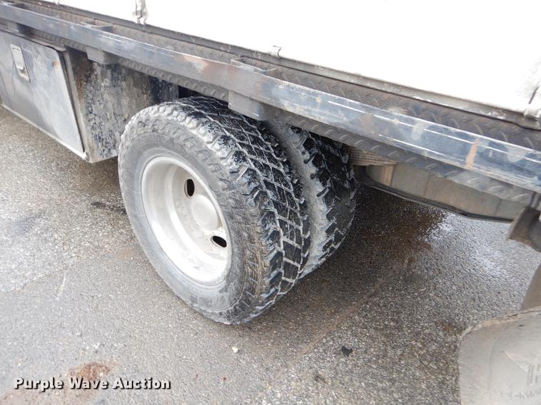 image for item EJ9977 2010 Ford F350 Super Duty XL SuperCab pickup truck