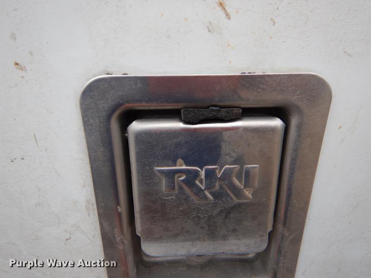 image for item EJ9977 2010 Ford F350 Super Duty XL SuperCab pickup truck