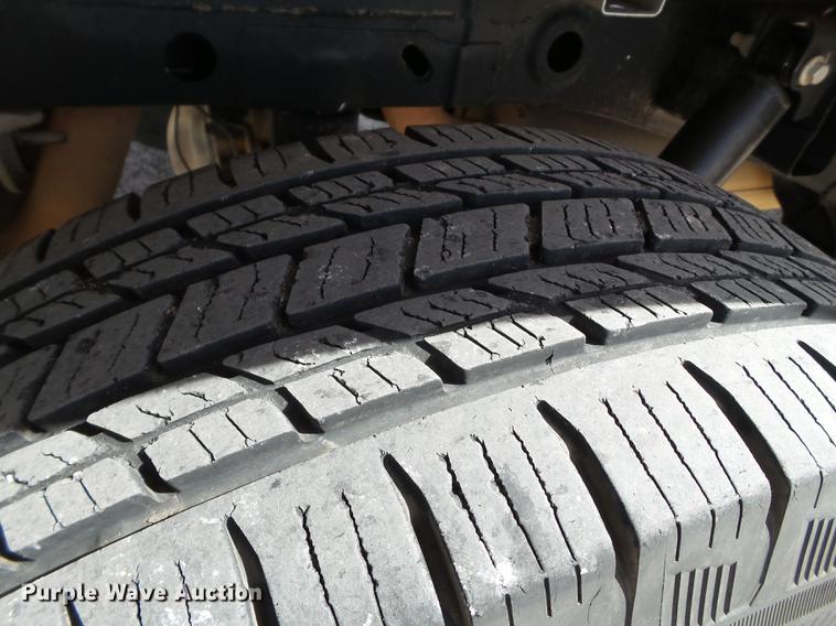 image for item EN9533 2015 Ford F150 XLT SuperCrew Cab pickup truck