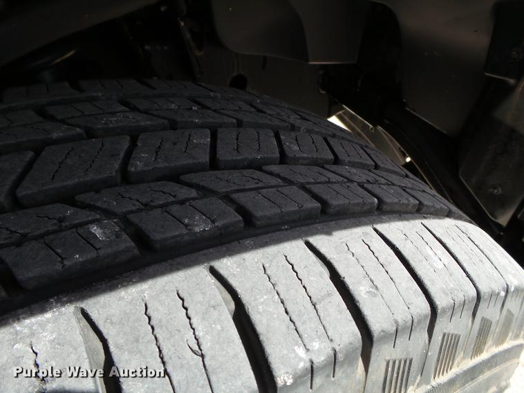 image for item EN9533 2015 Ford F150 XLT SuperCrew Cab pickup truck