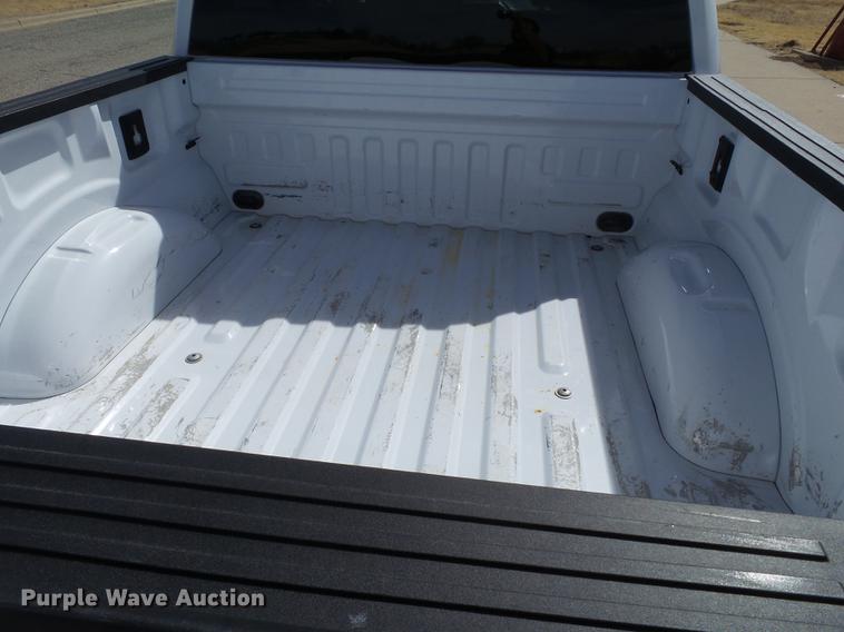 image for item EN9533 2015 Ford F150 XLT SuperCrew Cab pickup truck
