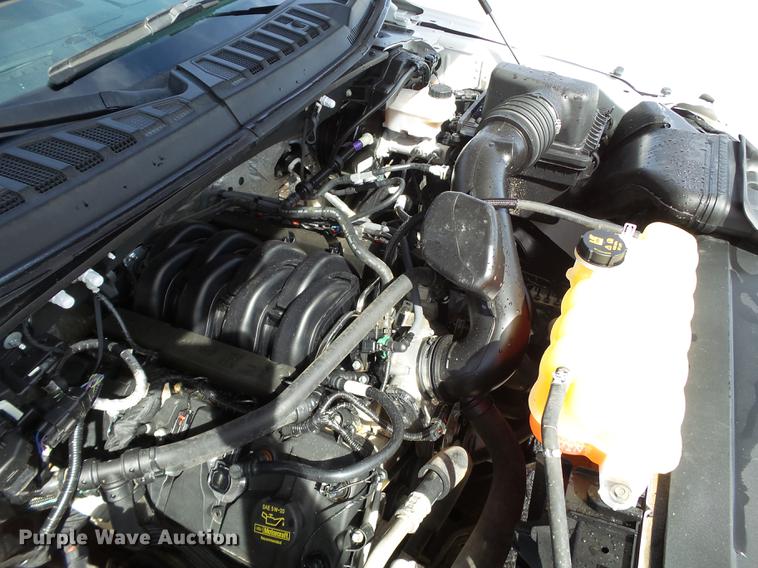 image for item EN9533 2015 Ford F150 XLT SuperCrew Cab pickup truck