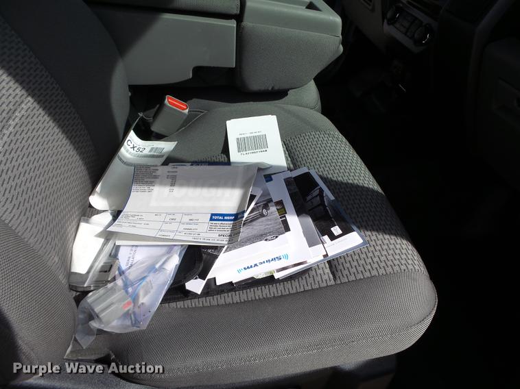 image for item EN9533 2015 Ford F150 XLT SuperCrew Cab pickup truck