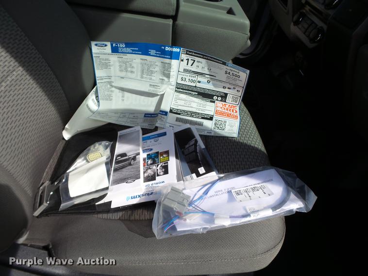 image for item EN9533 2015 Ford F150 XLT SuperCrew Cab pickup truck