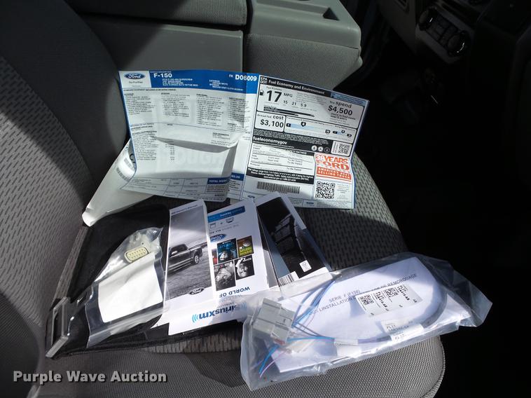 image for item EN9533 2015 Ford F150 XLT SuperCrew Cab pickup truck