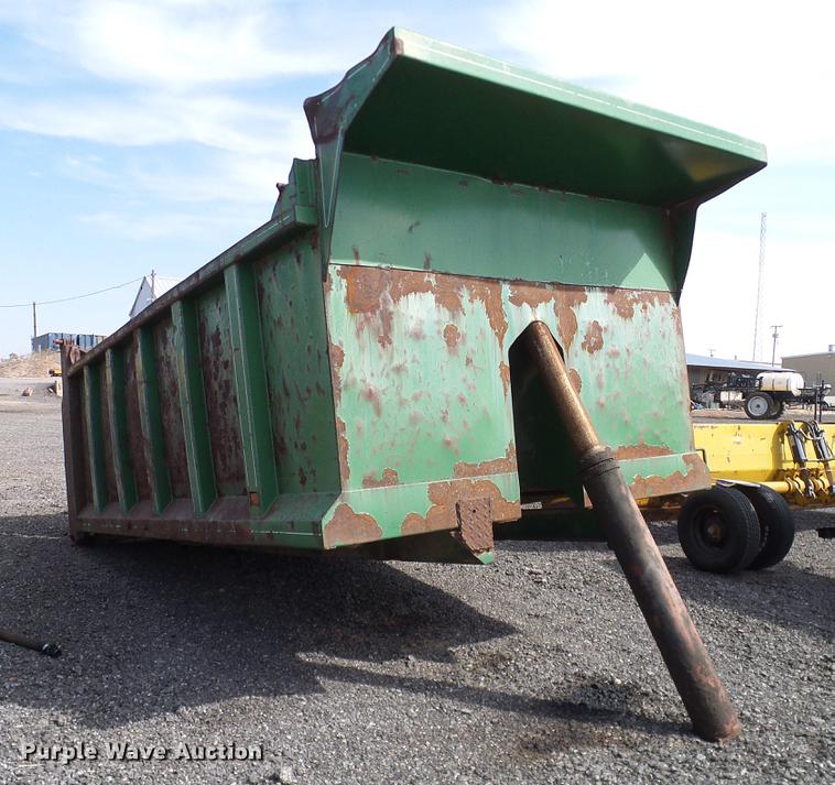 Dump bed in Hinton, OK Item EO9758 sold Purple Wave