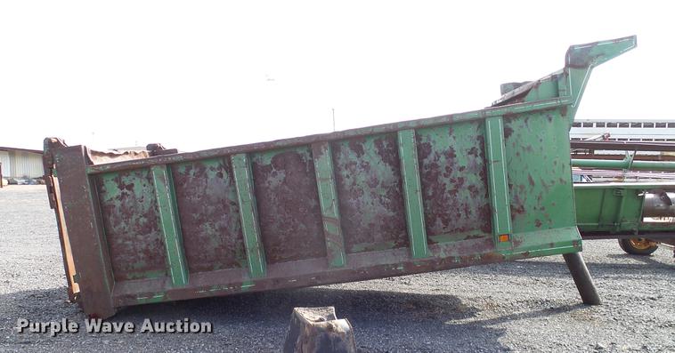 image for item EO9758 Dump bed