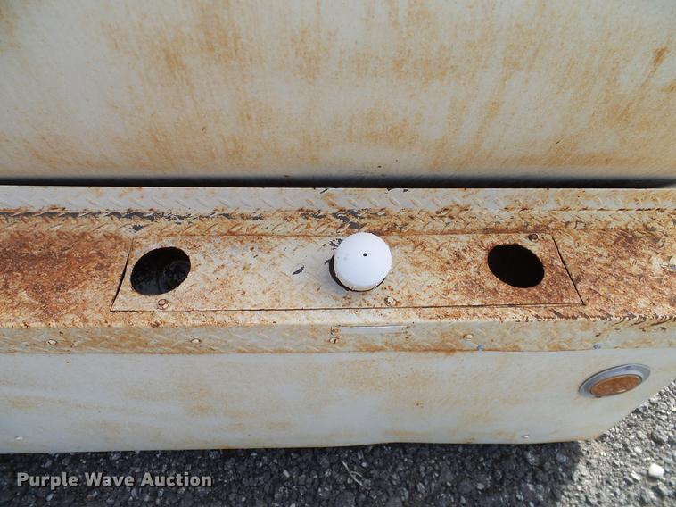 image for item EO9760 Black Topper BT-HS fuel tank body