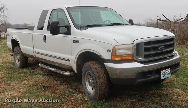 image for item EP9291 2000 Ford F250 SuperCab pickup truck