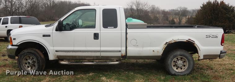 image for item EP9291 2000 Ford F250 SuperCab pickup truck