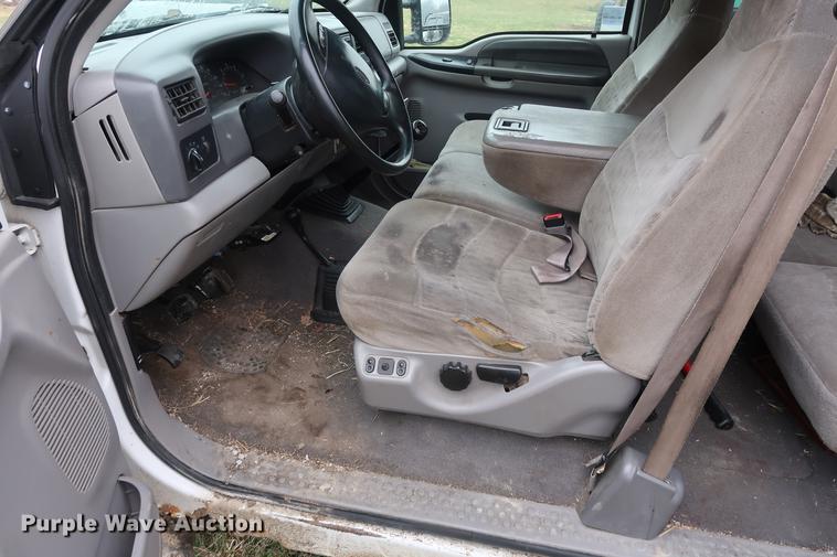 image for item EP9291 2000 Ford F250 SuperCab pickup truck