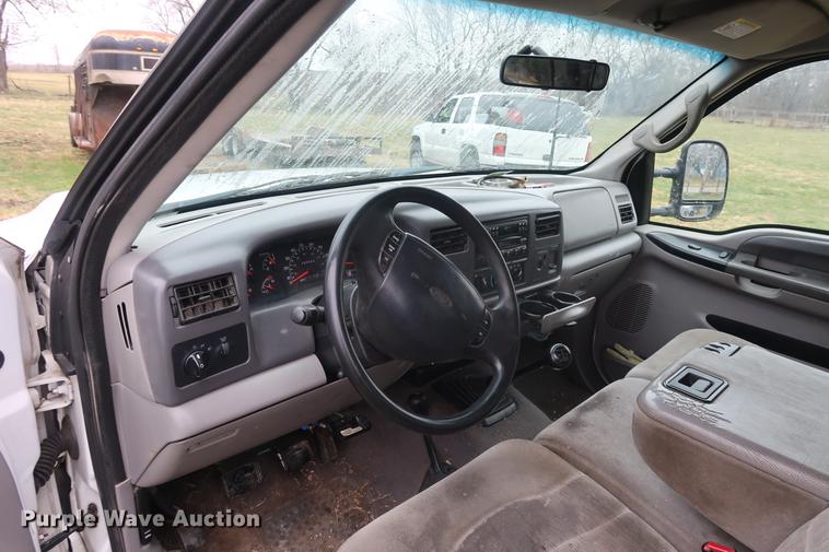 image for item EP9291 2000 Ford F250 SuperCab pickup truck