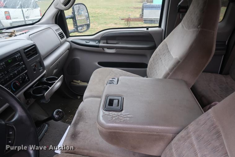 image for item EP9291 2000 Ford F250 SuperCab pickup truck