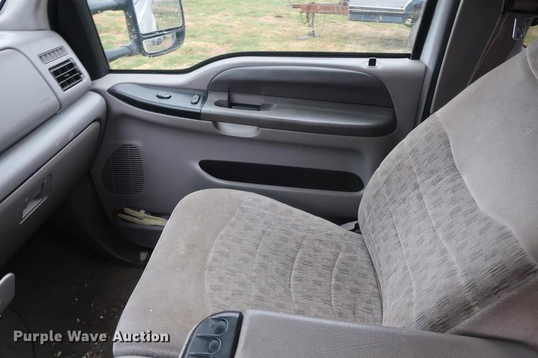 image for item EP9291 2000 Ford F250 SuperCab pickup truck