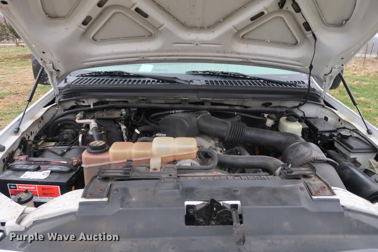 image for item EP9291 2000 Ford F250 SuperCab pickup truck